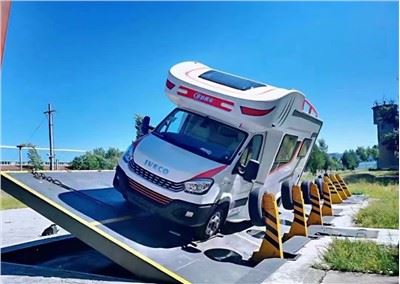 紫外线处理防水船盖